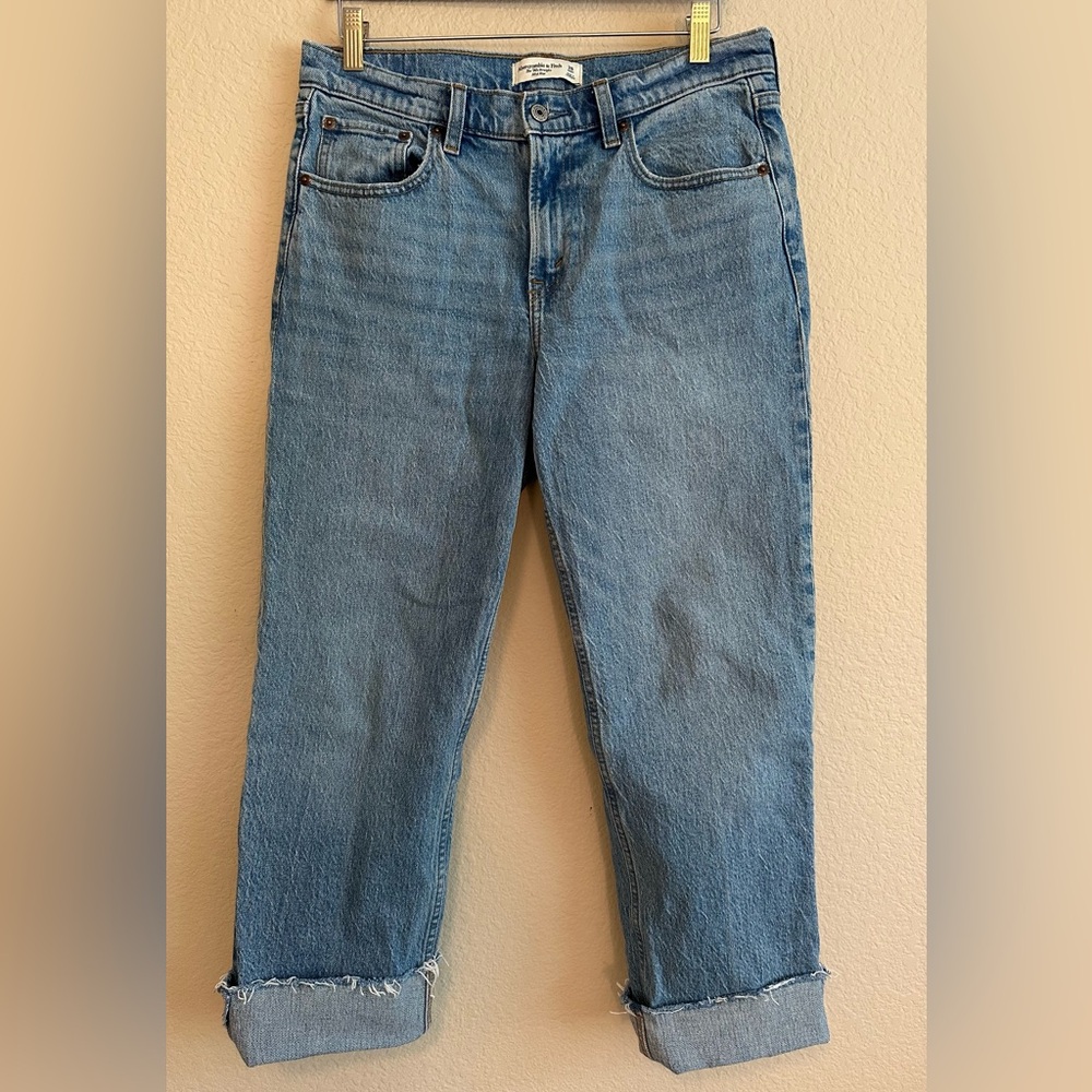 Abercrombie & Fitch Women's Straight Leg Jeans - Light Blue